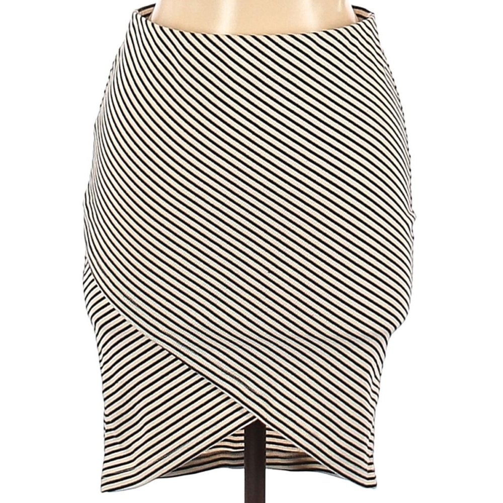 Lush Stretch Pencil Skirt M NWT